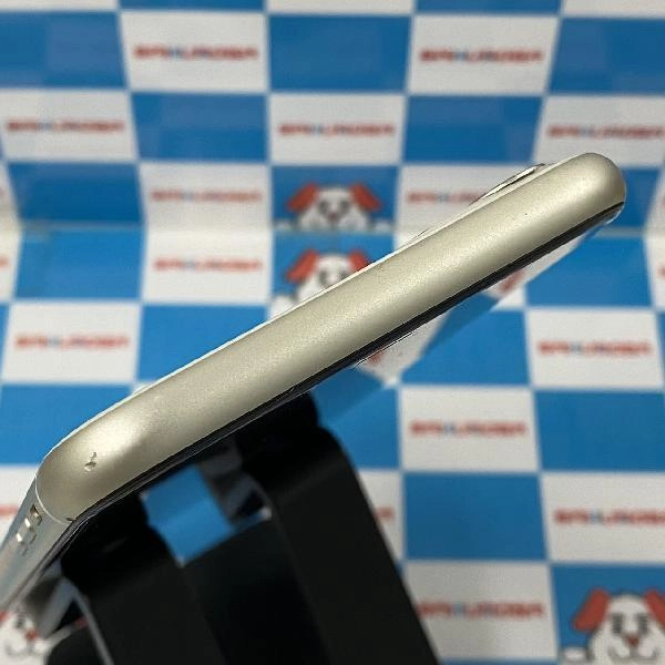 iPhone11 SoftBank版SIMフリー 64GB MWLU2J/A A2221 ホワイト