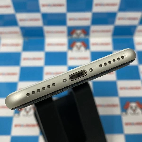 iPhoneSE 第2世代 Apple版SIMフリー 64GB MX9T2J/A A2296 ホワイト