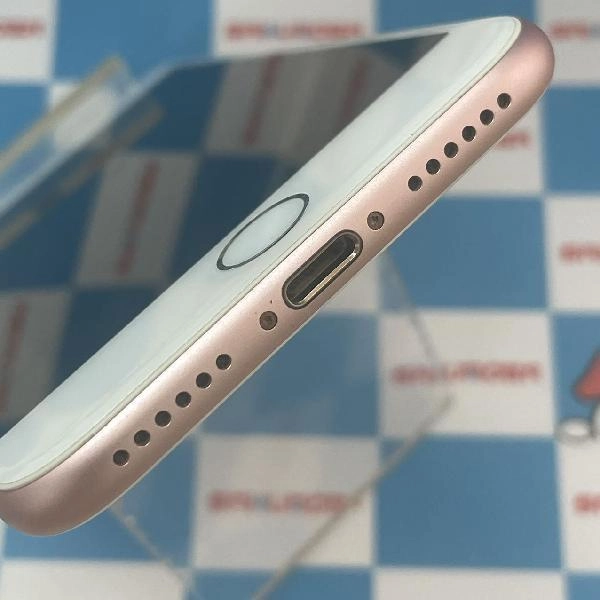 iPhone7 docomo版SIMフリー 32GB NNCJ2J/A A1779 ローズゴールド