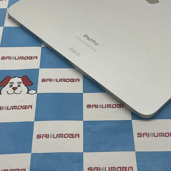 iPad Pro 12.9インチ 第6世代 Wi-Fiモデル 256GB MNXT3J/A A2459