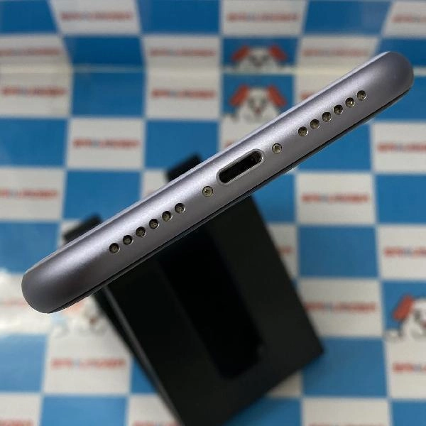 iPhone11 au版SIMフリー 64GB MWLX2J/A A2221 ホワイト