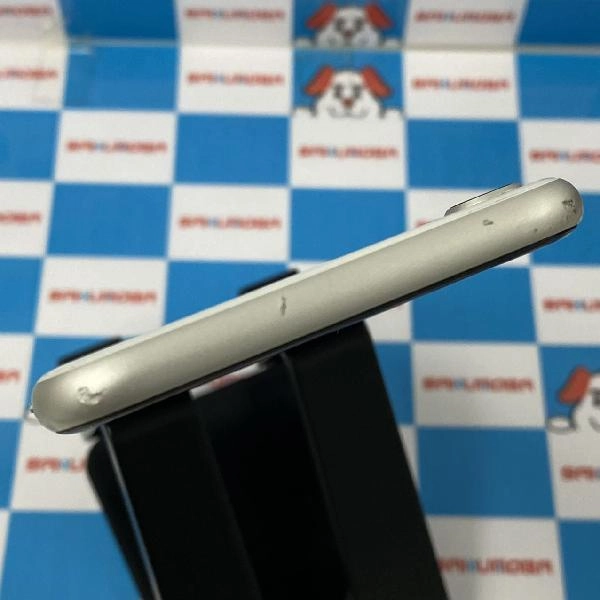 iPhoneSE 第2世代 Apple版SIMフリー 128GB MXD12J/A A2296 ホワイト