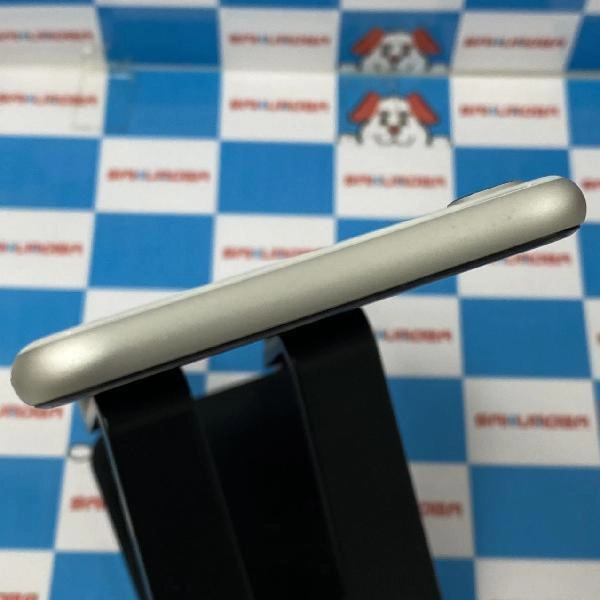 iPhoneSE 第2世代 SoftBank版SIMフリー 128GB MXD12J/A A2296 ホワイト