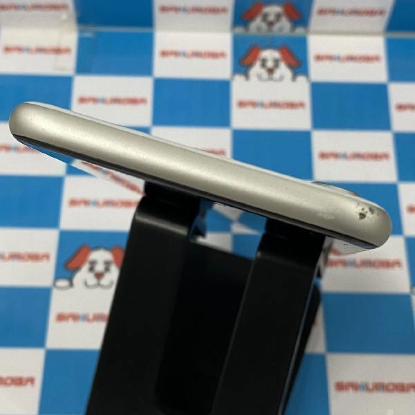 iPhoneSE 第2世代 au版SIMフリー 256GB MXVU2J/A A2296 ホワイト