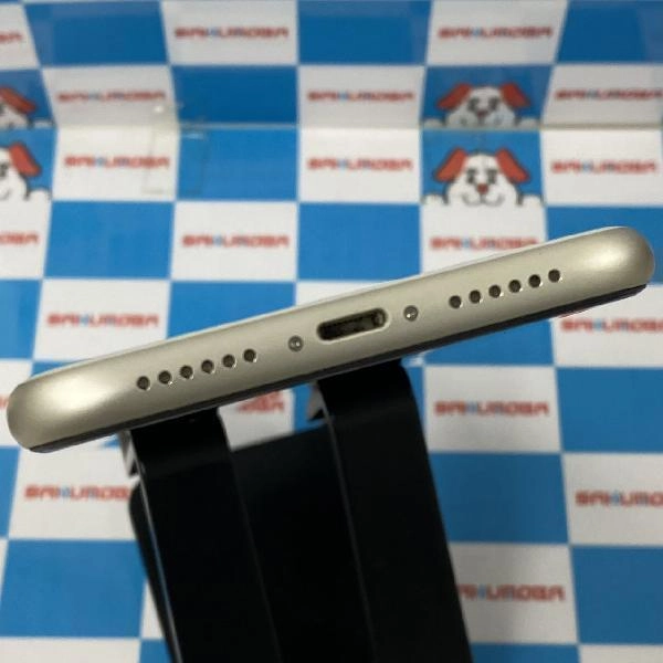 iPhone11 au版SIMフリー 128GB MWM22J/A A2221 ホワイト