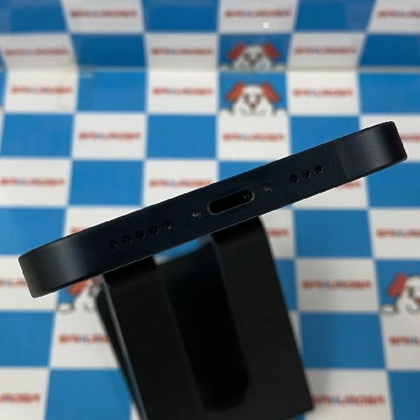 iPhone13 docomo版SIMフリー 128GB MLNC3J/A A2631 新品同様品