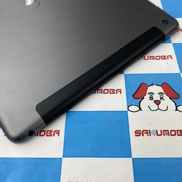 iPad 第7世代 au版SIMフリー 32GB MW6A2J/A A2198 スペースグレイ