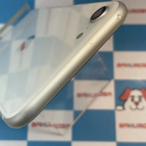 iPhoneSE 第2世代 docomo版SIMフリー 128GB MHGU3J/A A2296 ホワイト