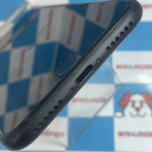 iPhone7 SoftBank版SIMフリー 32GB MNCE2J/A A1779 ジャンク品 ブラック