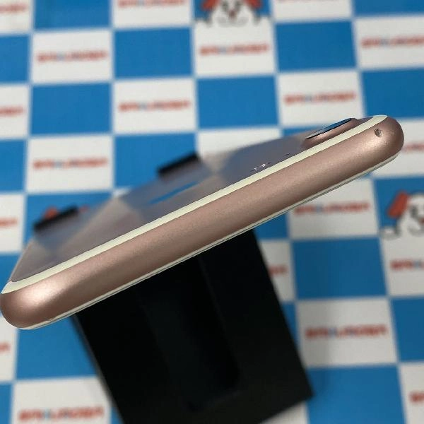 iPhone7 docomo版SIMフリー 128GB MNCN2J/A A1779 訳アリ品 ローズゴールド