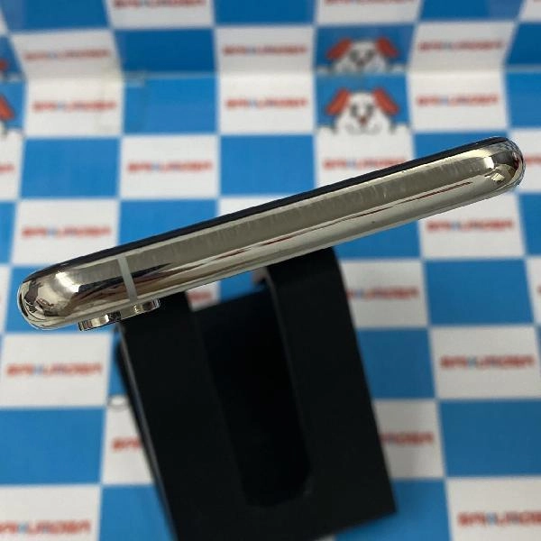 iPhoneXS au版SIMフリー 256GB MTE12J/A A2098 シルバー