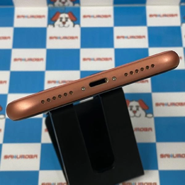 iPhoneXR SoftBank版SIMフリー 64GB MT0A2J/A A2106