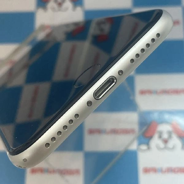 iPhoneSE 第2世代 Apple版SIMフリー 128GB MHGU3J/A A2296 ホワイト