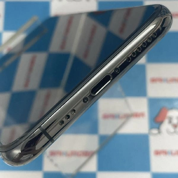 iPhone11 Pro docomo版SIMフリー 64GB MWC22J/A A2215