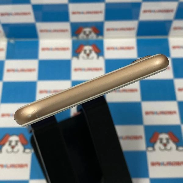 iPhone8 docomo版SIMフリー 64GB MQ7A2J/A A1906 ゴールド