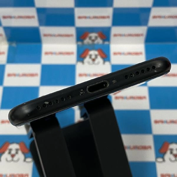 iPhoneSE 第2世代 au版SIMフリー 64GB MX9R2J/A A2296 ブラック