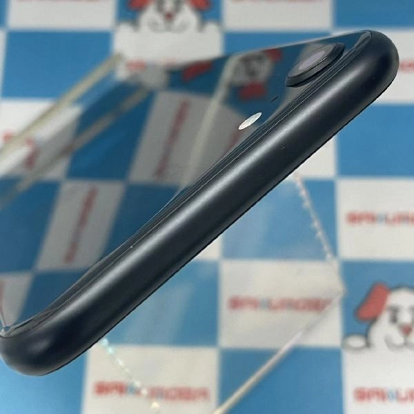 iPhoneSE 第2世代 au版SIMフリー 64GB MX9R2J/A A2296 ブラック