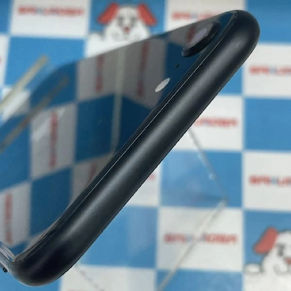 iPhoneSE 第2世代 au版SIMフリー 64GB MHGP3J/A A2296 ブラック