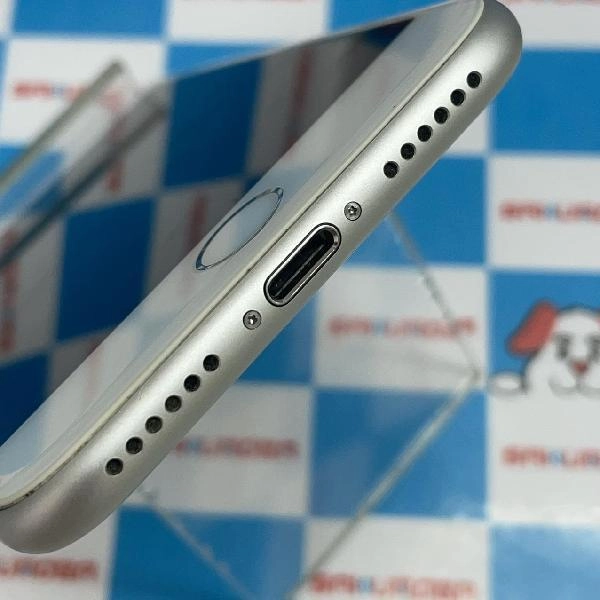 iPhone8 au版SIMフリー 64GB MQ792J/A A1906 シルバー