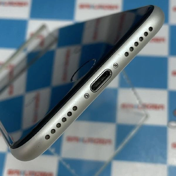 iPhoneSE 第2世代 au版SIMフリー 256GB MXVU2J/A A2296 ホワイト