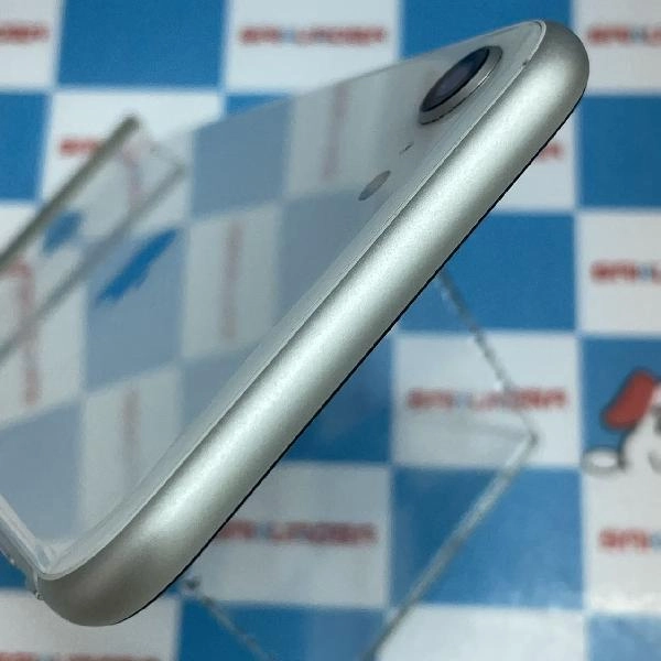 iPhoneSE 第2世代 au版SIMフリー 256GB MXVU2J/A A2296 ホワイト