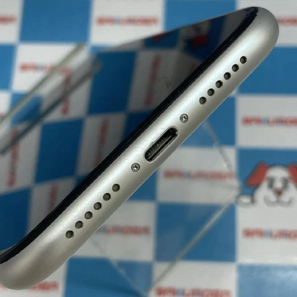 iPhoneXR au版SIMフリー 64GB MT032J/A A2106