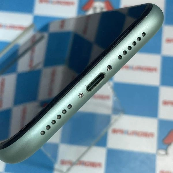 iPhone11 au版SIMフリー 64GB MWLY2J/A A2221 グリーン
