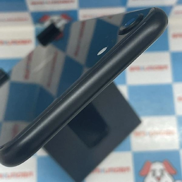 iPhoneSE 第2世代 docomo版SIMフリー 64GB MX9R2J/A A2296 ブラック