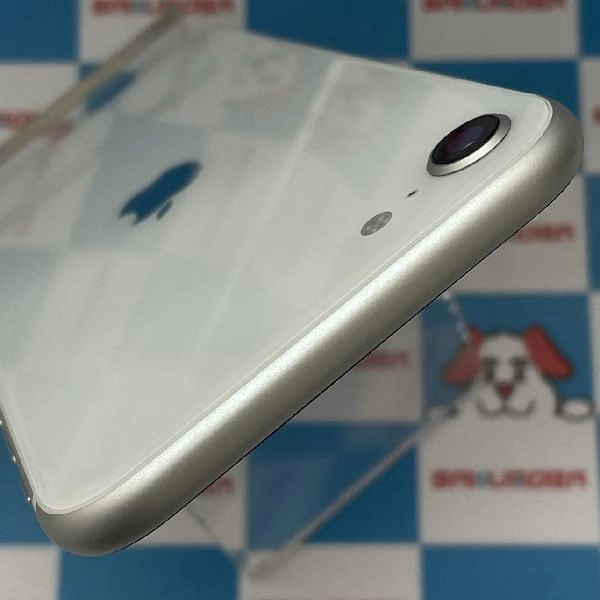 iPhoneSE 第2世代 au版SIMフリー 128GB MHGU3J/A A2296 極美品 ホワイト