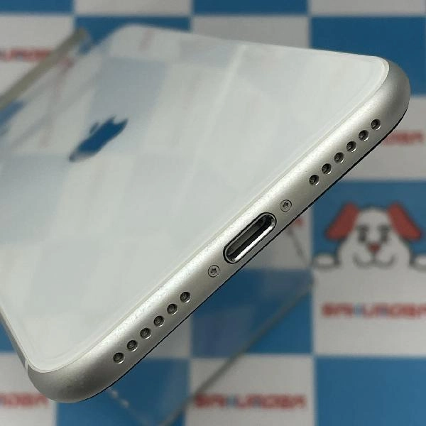 iPhoneSE 第2世代 au版SIMフリー 64GB MX9T2J/A A2296 極美品 ホワイト