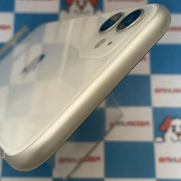iPhone11 docomo版SIMフリー 256GB MWM82J/A A2221 ホワイト