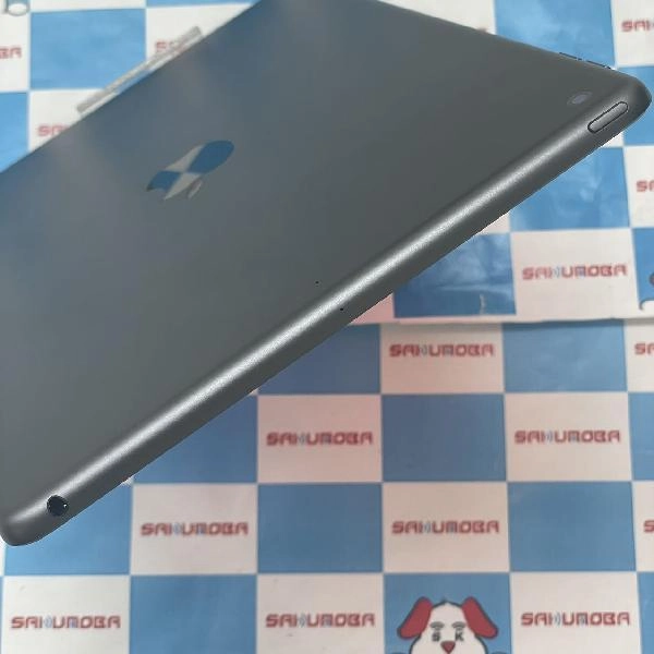iPad 第7世代 Wi-Fiモデル 32GB MW742J/A A2197 新品同様品 スペースグレイ