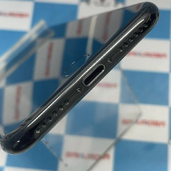 iPhone7 docomo版SIMフリー 32GB MQTY2J/A A1779 美品 ブラック