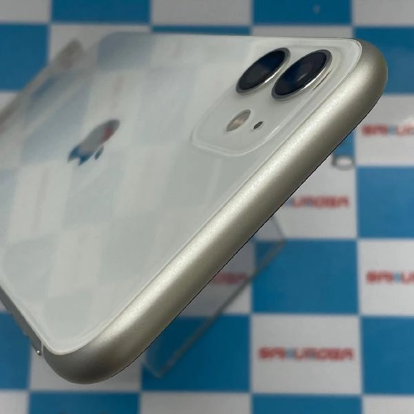 iPhone11 docomo版SIMフリー 64GB MWLU2J/A A2221 極美品 ホワイト