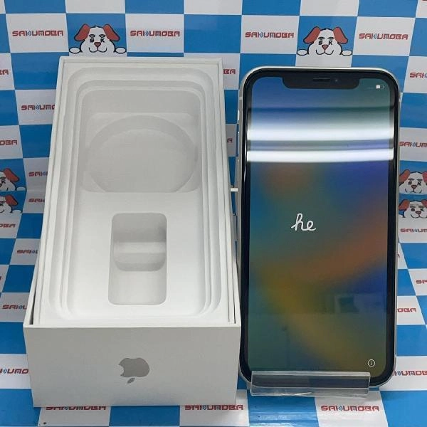 iPhone11 docomo版SIMフリー 64GB MWLU2J/A A2221 極美品 ホワイト