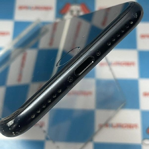 iPhoneSE 第3世代 SoftBank版SIMフリー 64GB MMYC3J/A A2782 ジャンク品