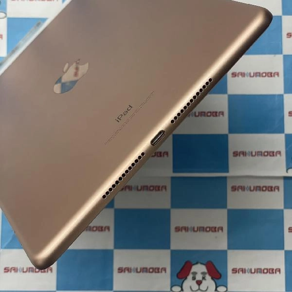 iPad 第6世代 au版SIMフリー 32GB MRM02J/A A1954