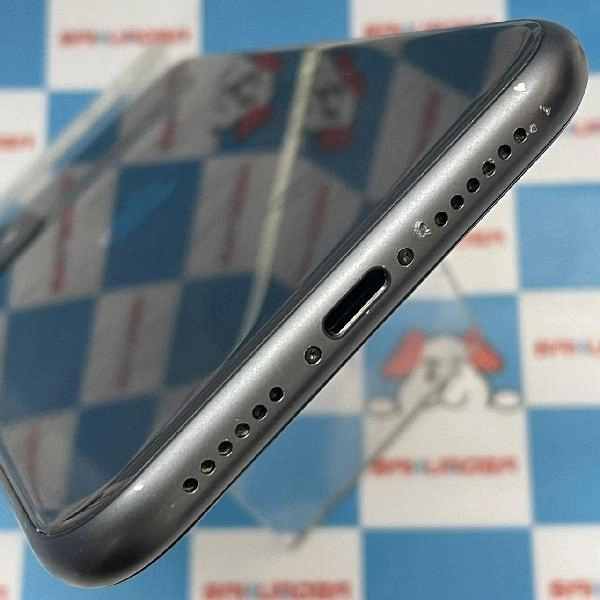 iPhone11 au版SIMフリー 64GB MWLT2J/A A2221 ブラック