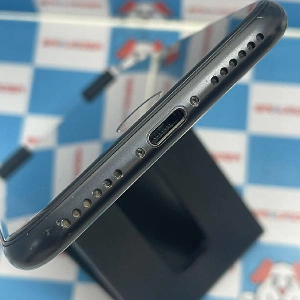 iPhoneSE 第2世代 Apple版SIMフリー 128GB MHGT3J/A A2296 訳アリ大特価 ブラック