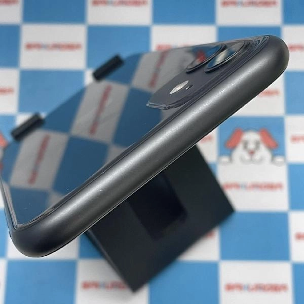 iPhone11 docomo版SIMフリー 64GB MWLT2J/A A2221 ブラック