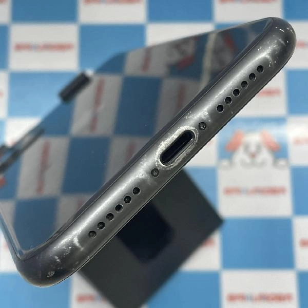 iPhone11 au版SIMフリー 64GB MWLT2J/A A2221 ブラック