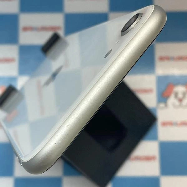 iPhoneSE 第2世代 Apple版SIMフリー 128GB MHGU3J/A A2296 極美品 ホワイト