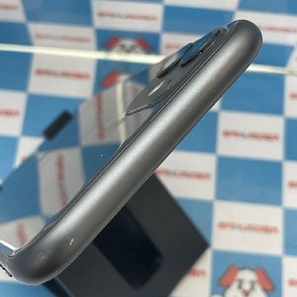 iPhone11 docomo版SIMフリー 64GB MWLT2J/A A2221 ブラック