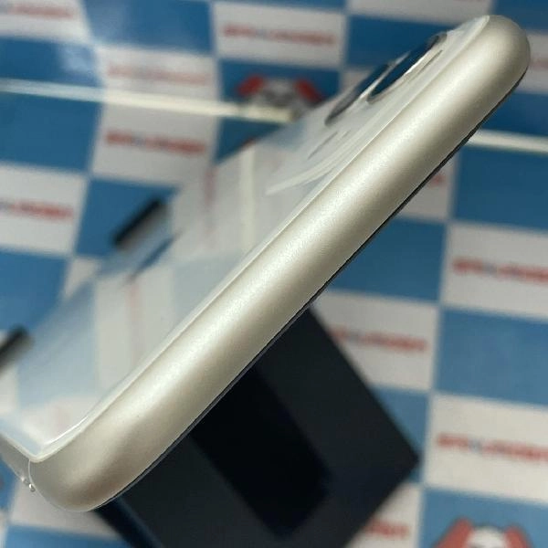 iPhone11 Y!mobile版SIMフリー 64GB MHDC3J/A A2221 ホワイト