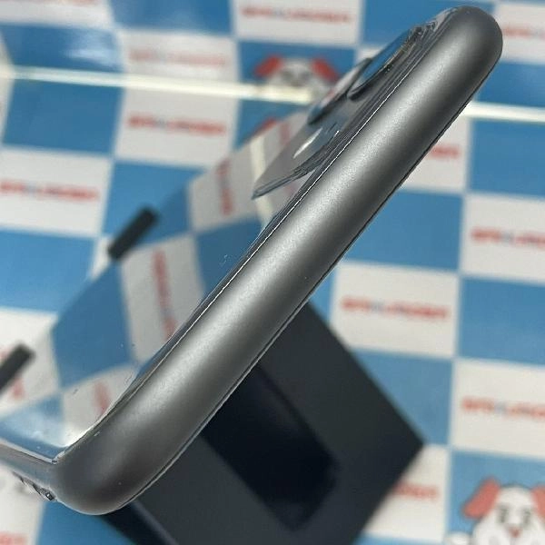 iPhone11 Y!mobile版SIMフリー 64GB MHDA3J/A A2221 ブラック