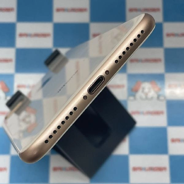 iPhone8 Plus docomo版SIMフリー 64GB MQ9M2J/A A1898 美品