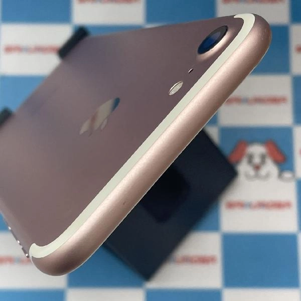 iPhone7 docomo版SIMフリー 256GB MNCU2J/A A1779 ローズゴールド