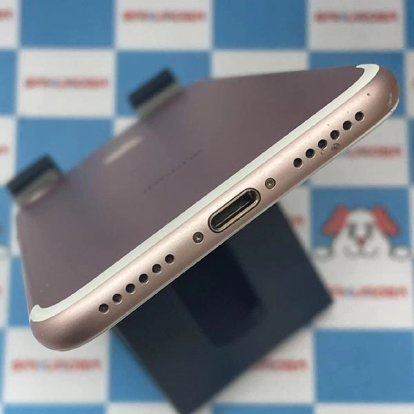 iPhone7 docomo版SIMフリー 256GB MNCU2J/A A1779 ローズゴールド