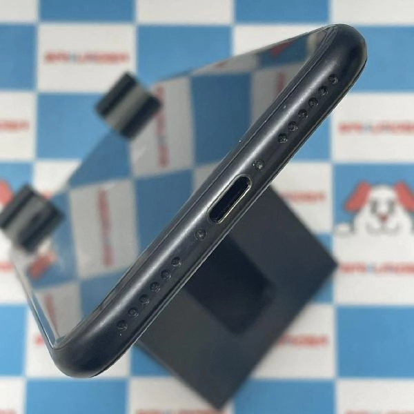 iPhoneSE 第2世代 Apple版SIMフリー 128GB MHGQ3J/A A2296 新品同様 ブラック