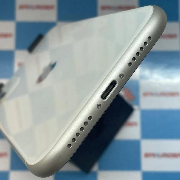 iPhone11 SoftBank版SIMフリー 256GB MWM82J/A A2221 ホワイト